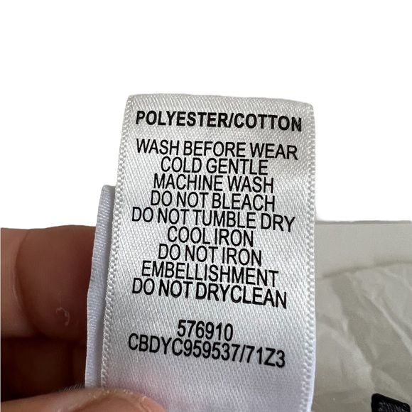 Disney Daisy Duck Womens Short Sleeve Tshirt Size XL Grey Plus Size - Picture 12 of 15